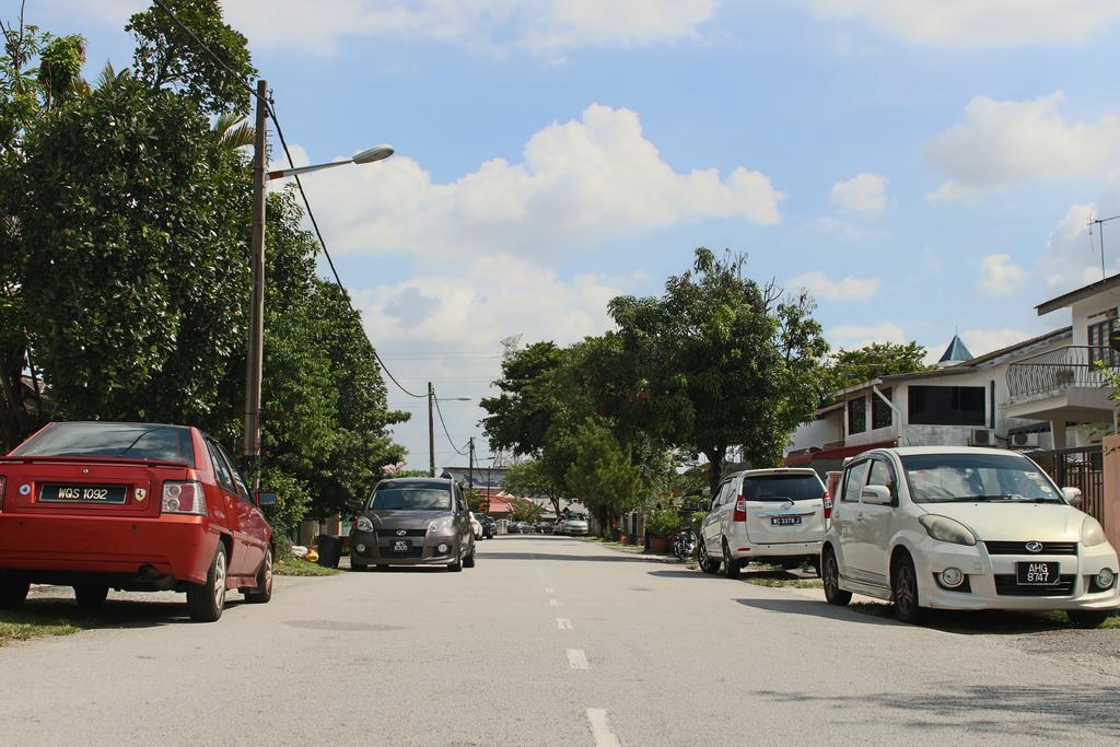 Project Uchi SS2 Hotel Petaling Jaya Buitenkant foto